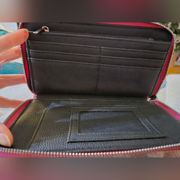 Betsey Johnson Azalea Rosebud XO Quilted Heart Wallet Wristlet pink silver Hardw - Picture 6 of 9